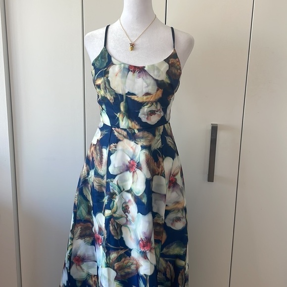 L’ATISTE BY AMY Floral Formal Long Chiffon Flower Spaghetti Strap Dress 👗 - Picture 8 of 9